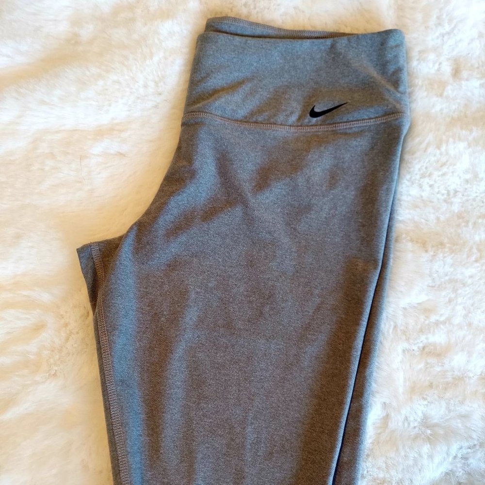 Nike Dry Fit Leggings - Grey Large